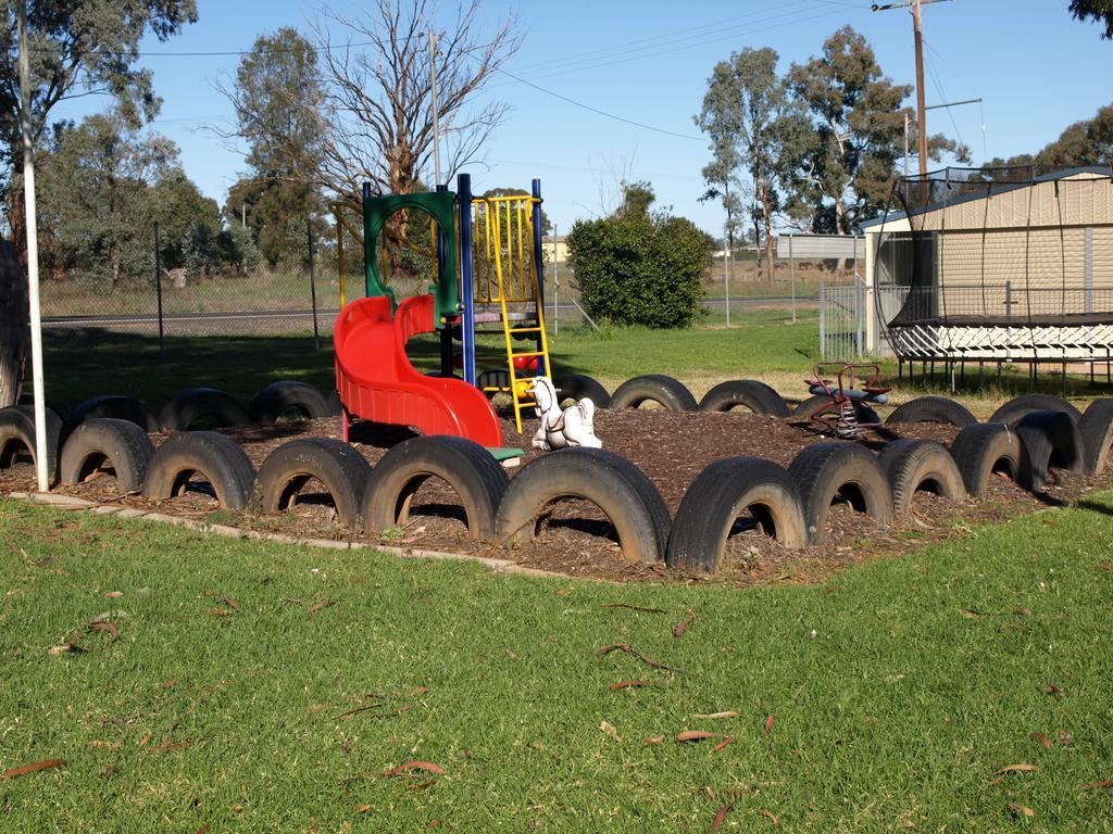 Cowra Holiday Park Ngoại thất bức ảnh